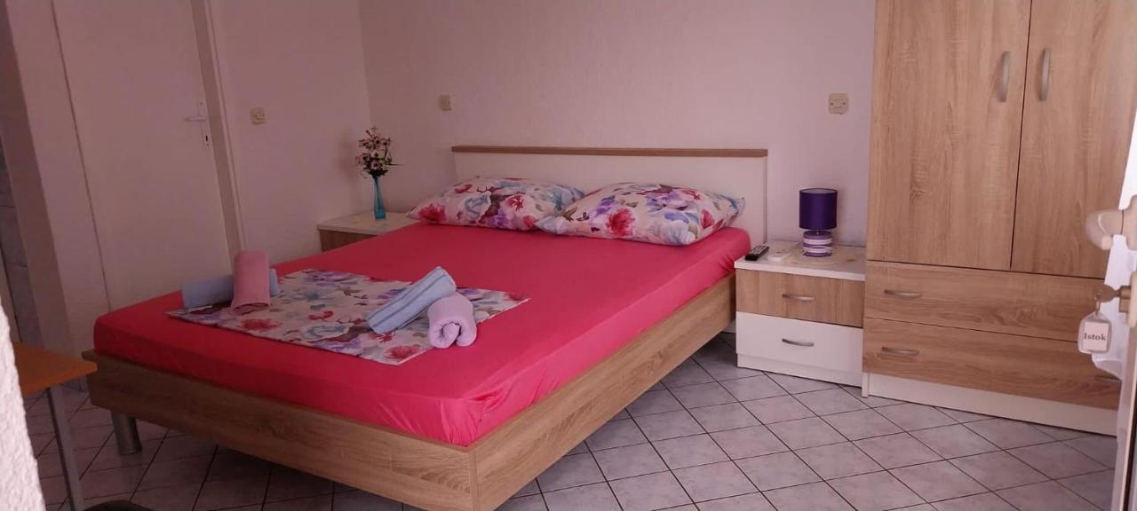 Studio Apartmani Ravlic Μακάρσκα Εξωτερικό φωτογραφία