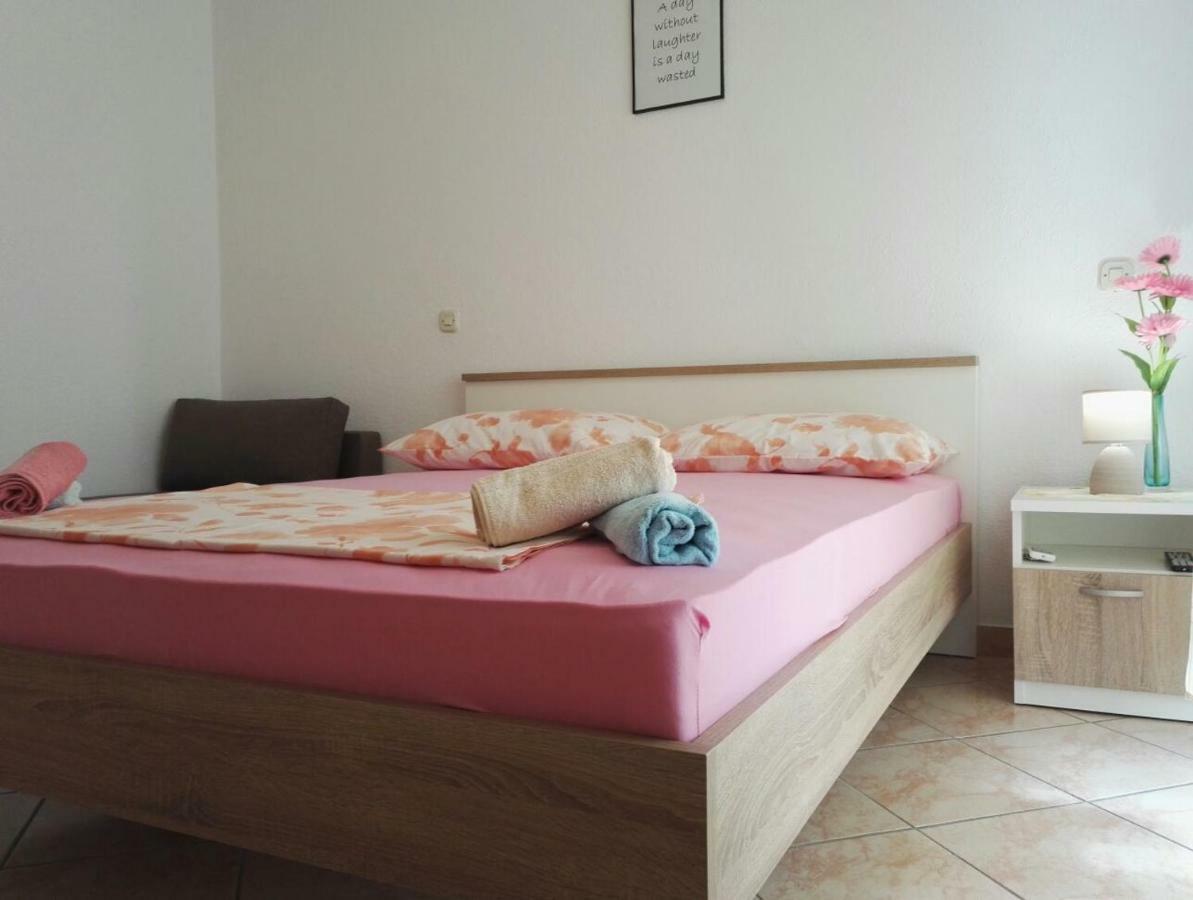 Studio Apartmani Ravlic Μακάρσκα Εξωτερικό φωτογραφία